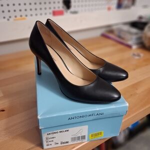 Antonio Melani Black Leather Pointed-Toe Pumps